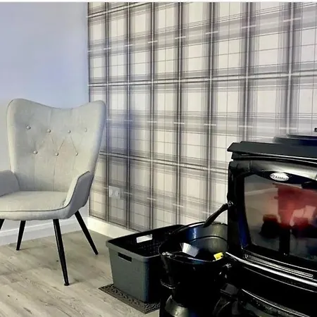 Teach Cara - 5 Bedroom - * Culdaff