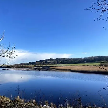 Teach Cara - 5 Bedroom -