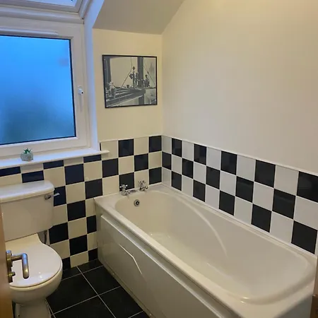 Teach Cara - 5 Bedroom - Vakantiehuis *