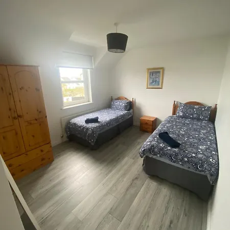 Teach Cara - 5 Bedroom - بيت للعطل كولداف