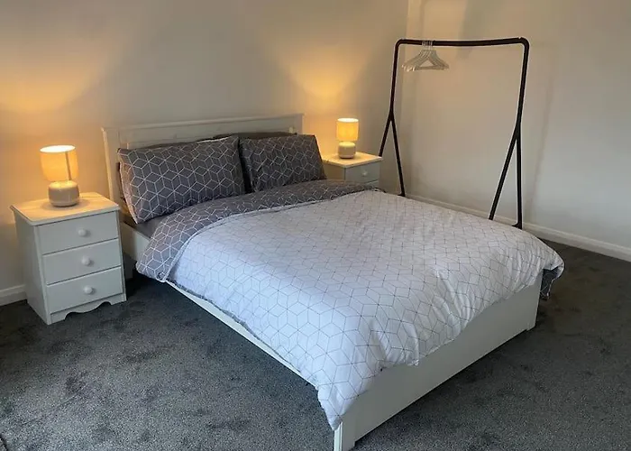 Teach Cara - 5 Bedroom - Culdaff