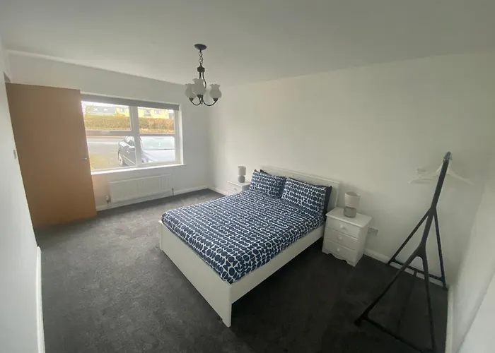 Semesterbostad Teach Cara - 5 Bedroom - *